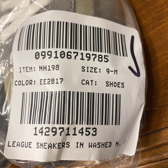 Madewell League Sneakers in Washed Nubuck and Mesh NH198 - Picture 5 of 5